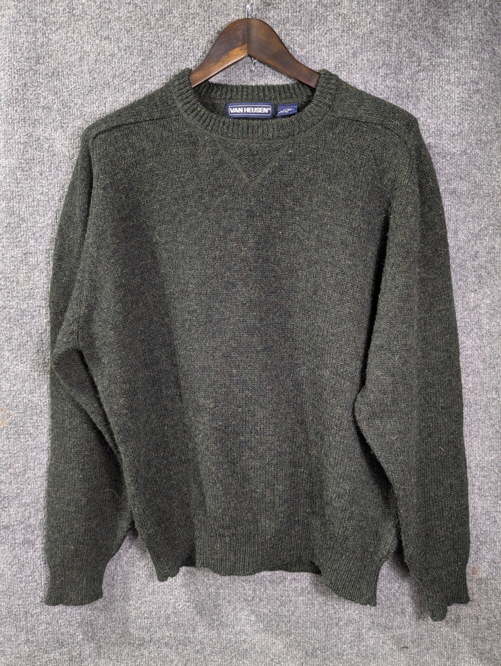 Van Heusen Men's Olive Green Crewneck 100% Wool Sweater